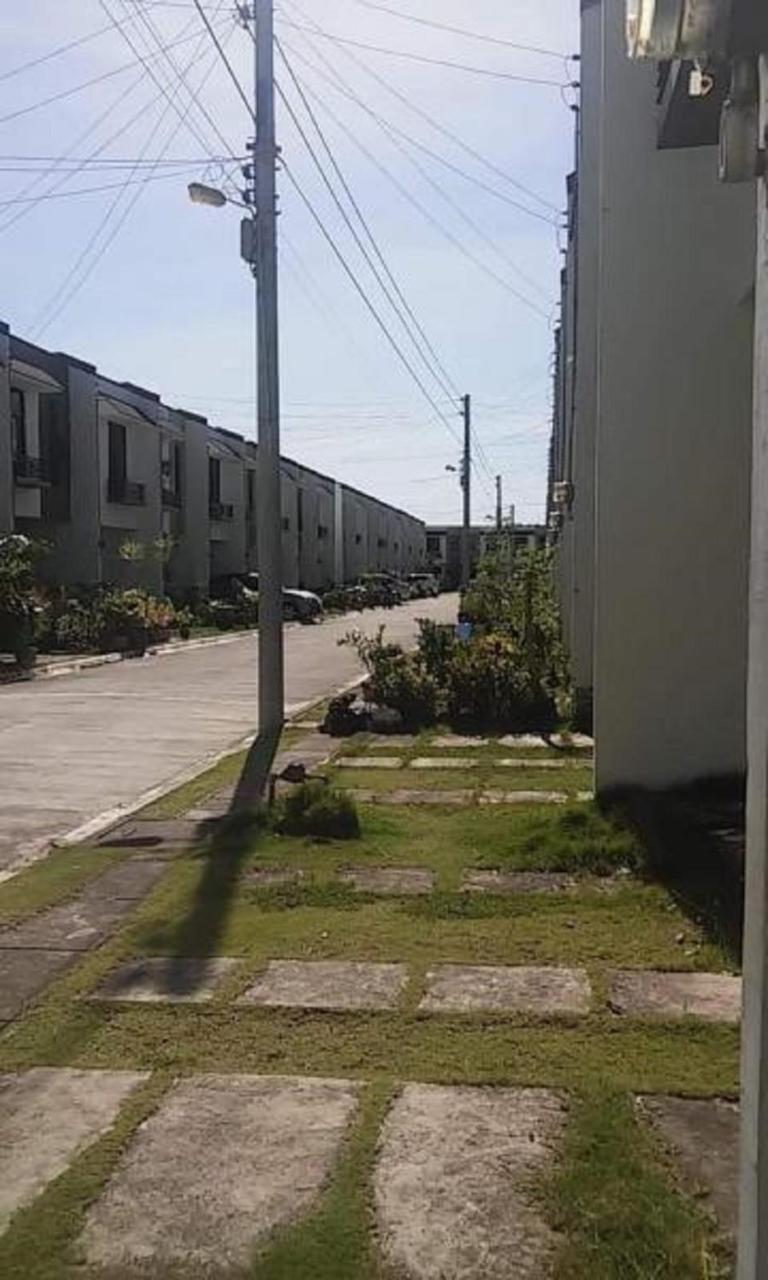 Haus Of Emerald By Jeyo Lapu-Lapu City Exterior photo